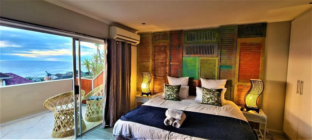 African Groove Camps Bay Cape Town 4*,