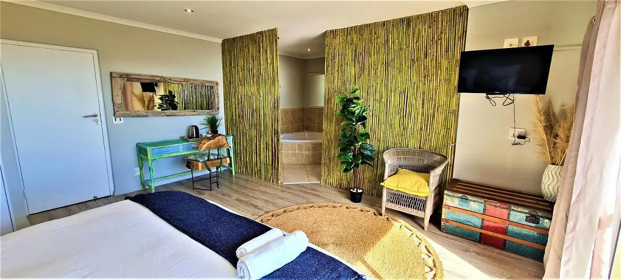 African Groove Camps Bay Cape Town Guest house