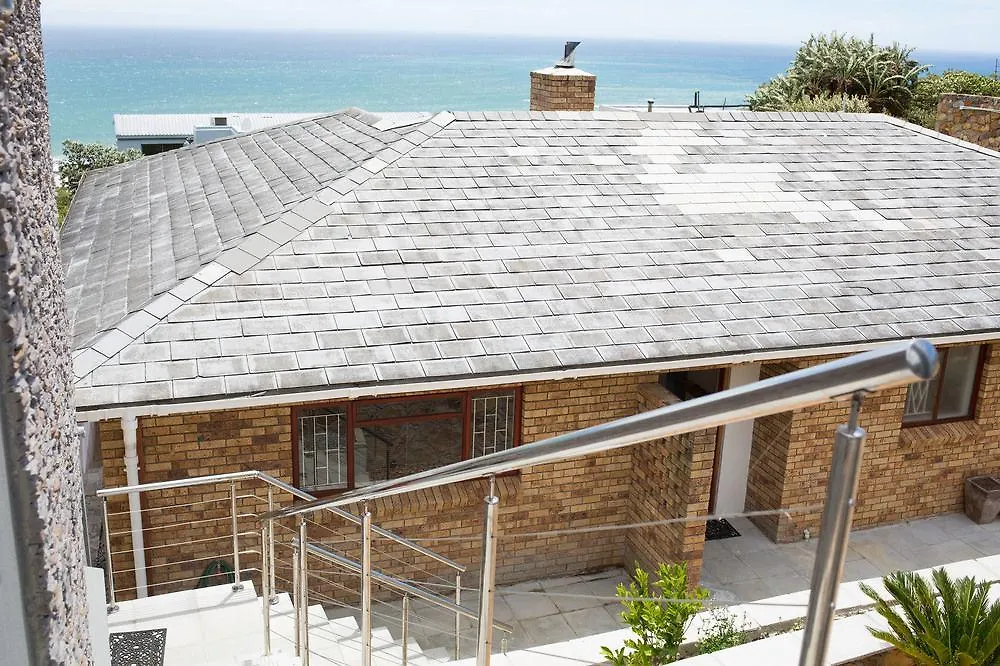 African Groove Camps Bay Cape Town Guest house