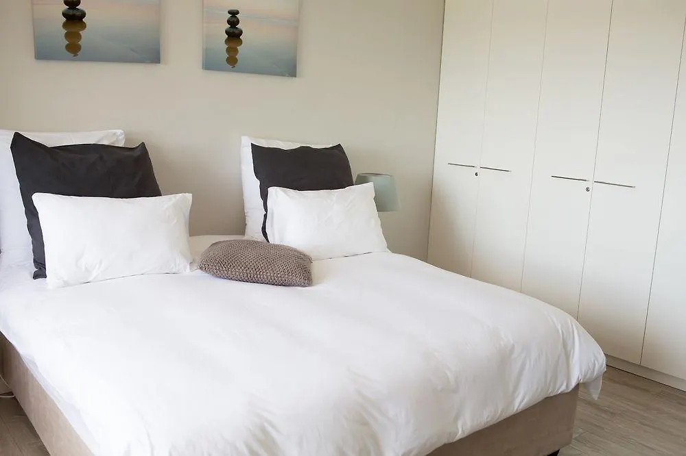 Guest house African Groove Camps Bay Cape Town