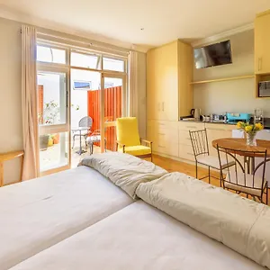 B's Place , Port Elizabeth South Africa